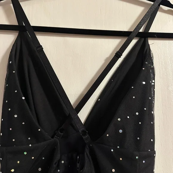 Windsor Vanessa V-Neck plunging Tulle Gown iridescent sequins dots evening Prom - Picture 7 of 13